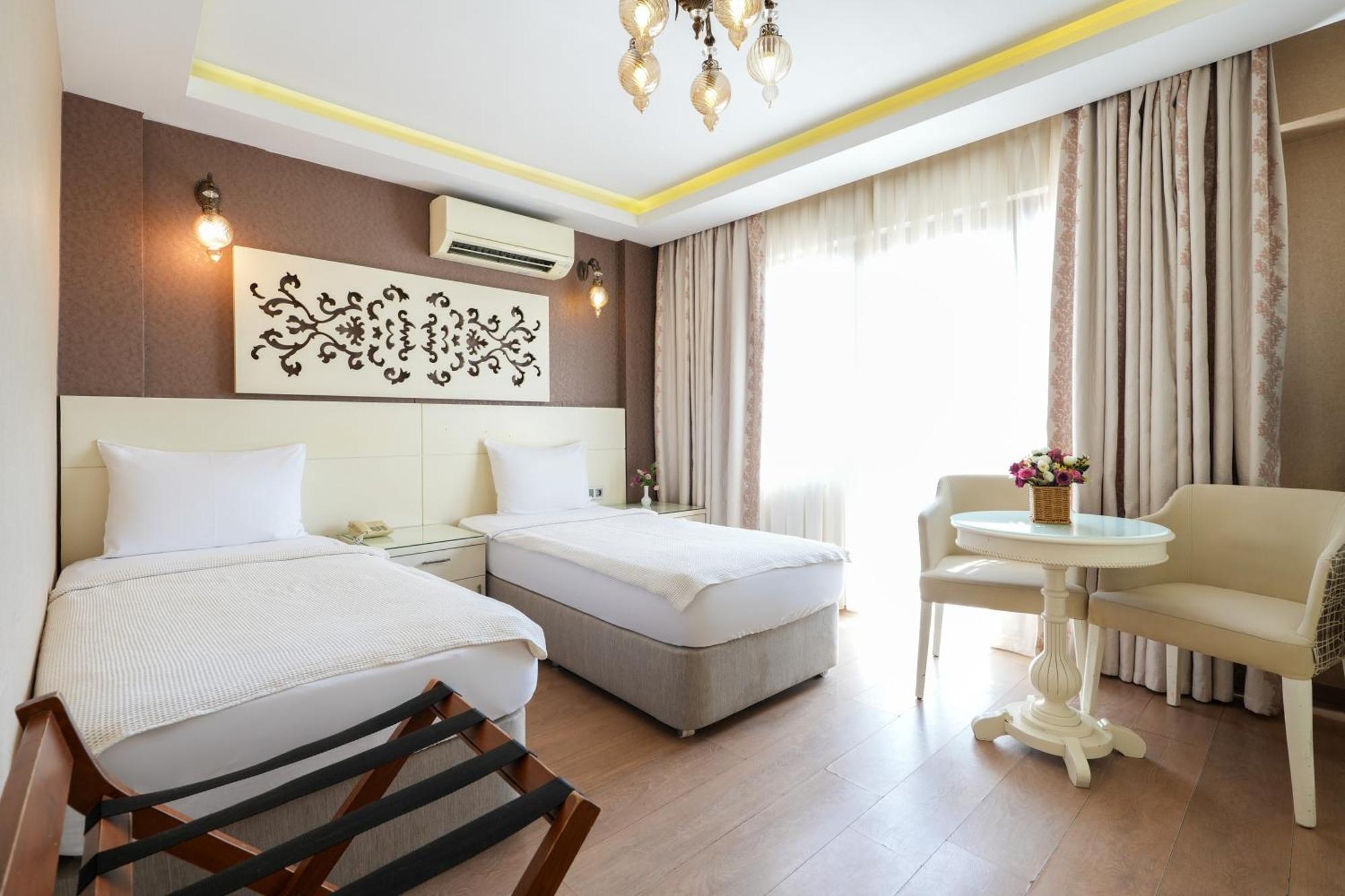 Standard Double or Twin Room Balcony