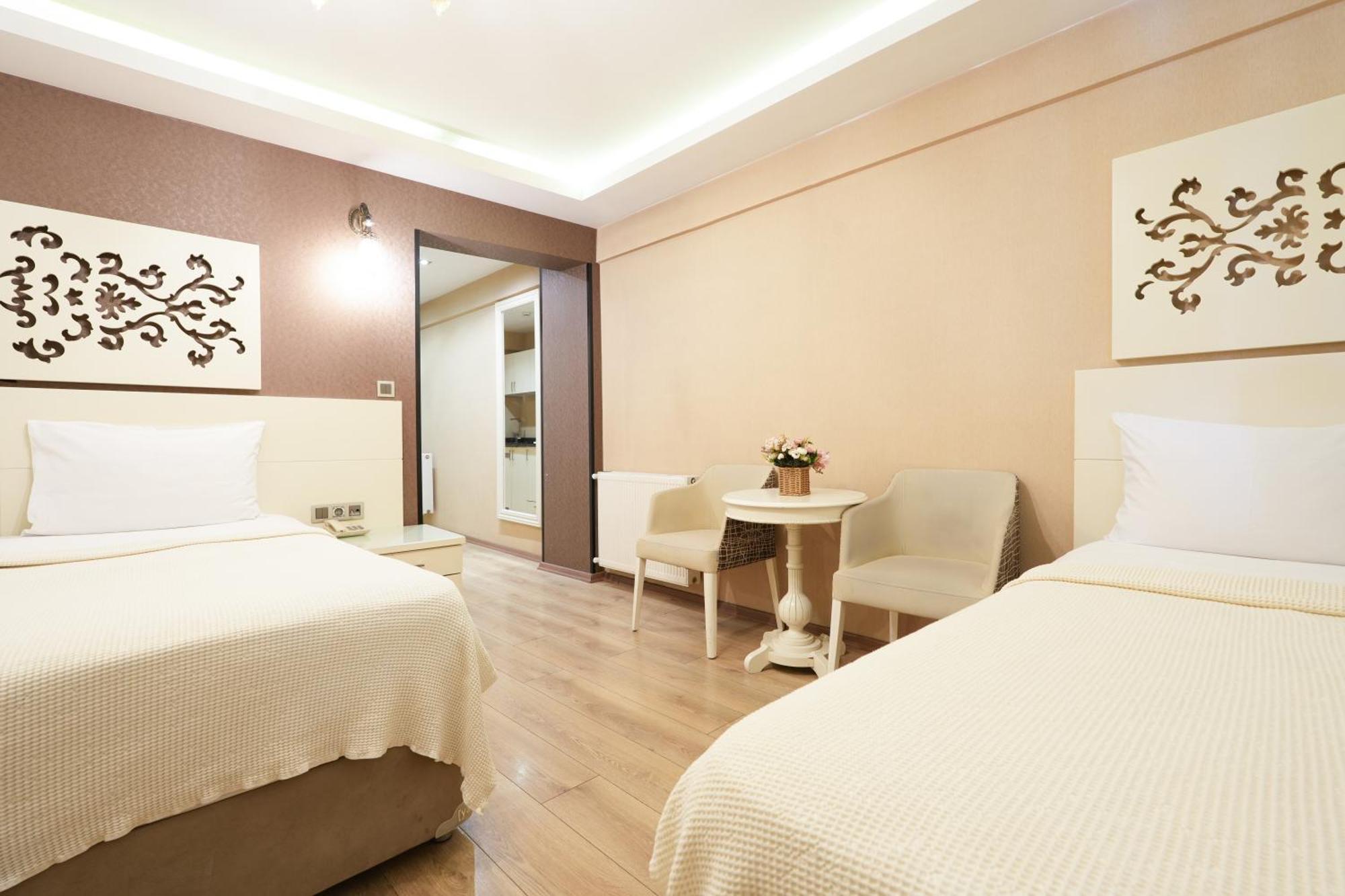 Superior Triple Room Balcony