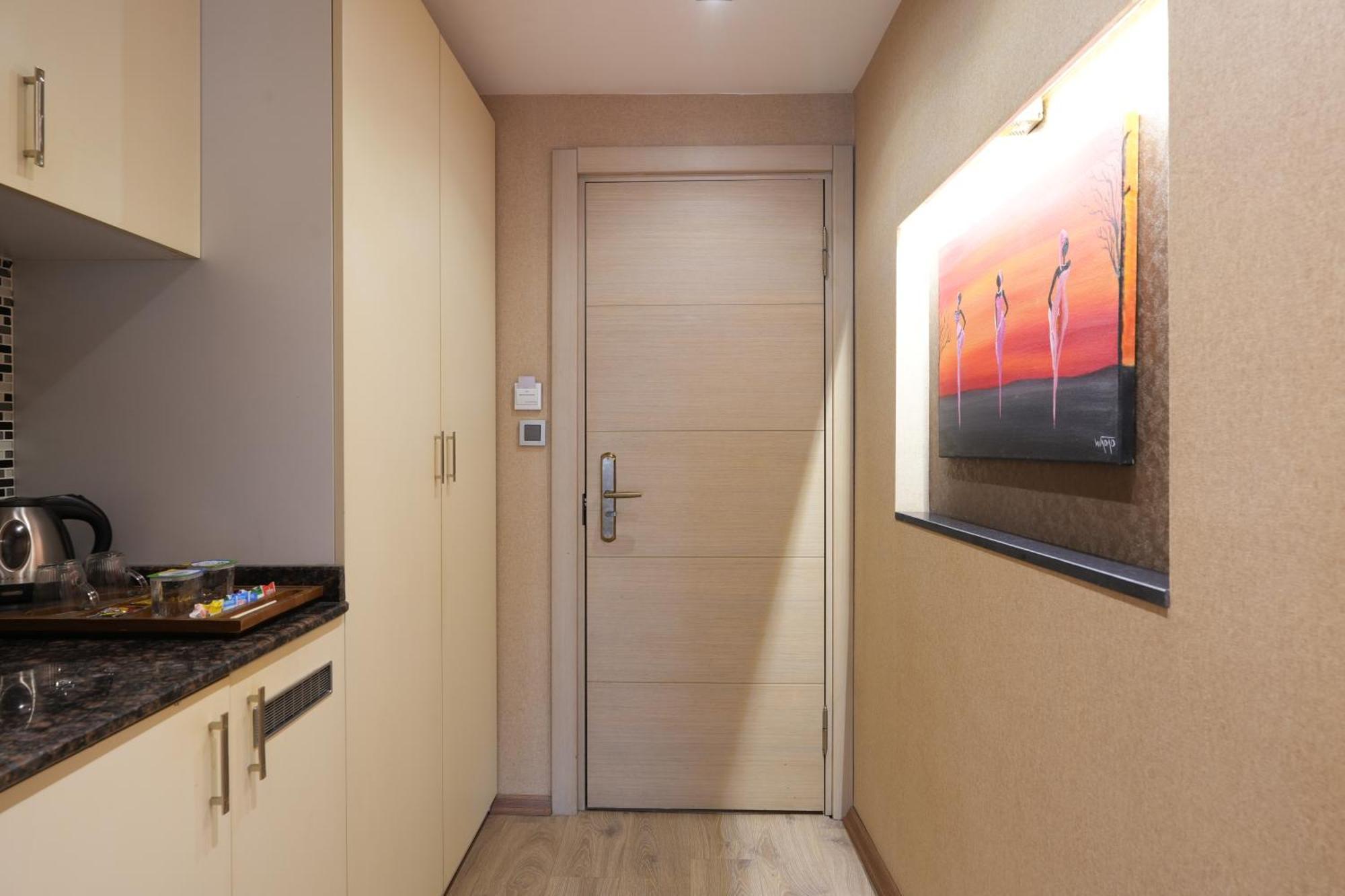 Deluxe Double or Twin Room Balcony