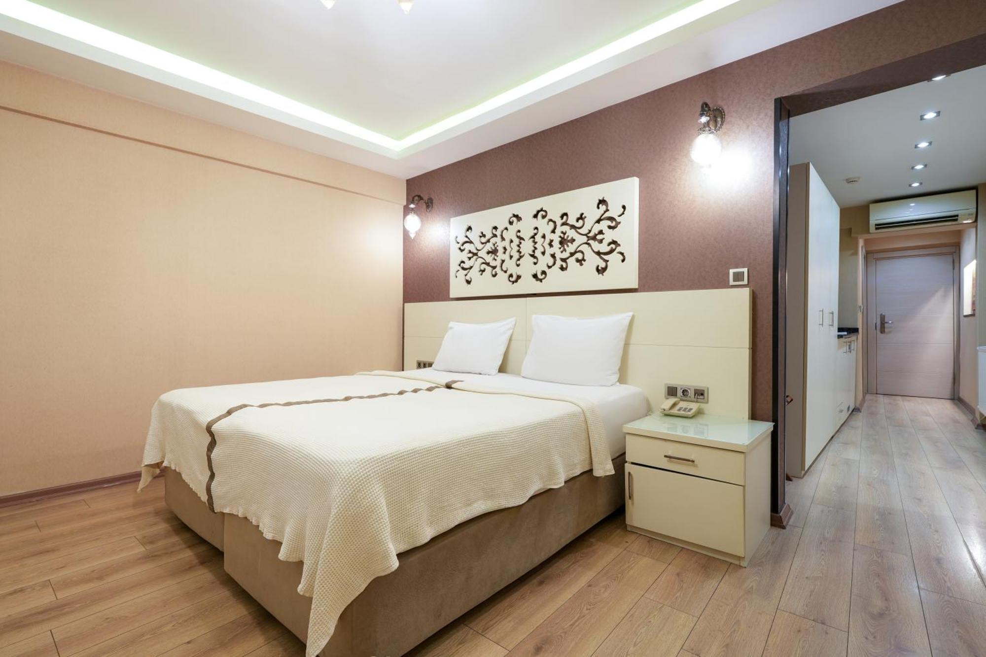 Superior Triple Room Balcony