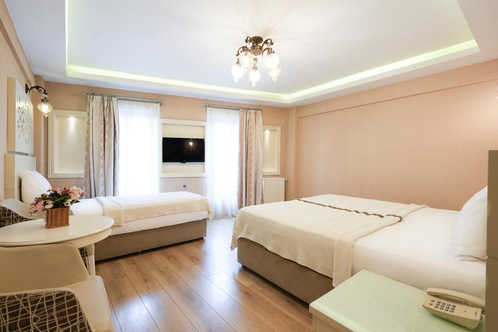 Superior Triple Room Balcony