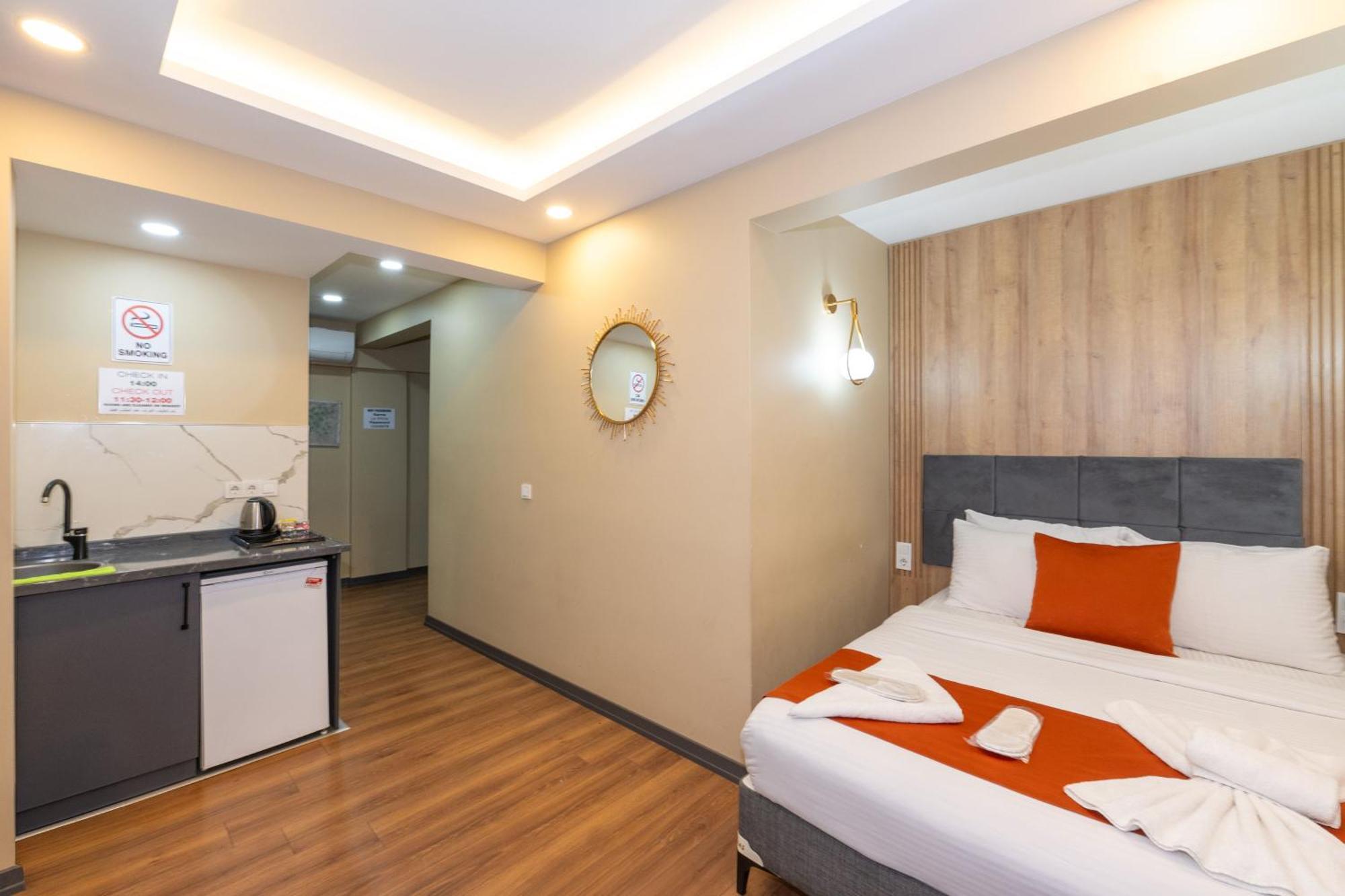 Deluxe Double Room Balcony