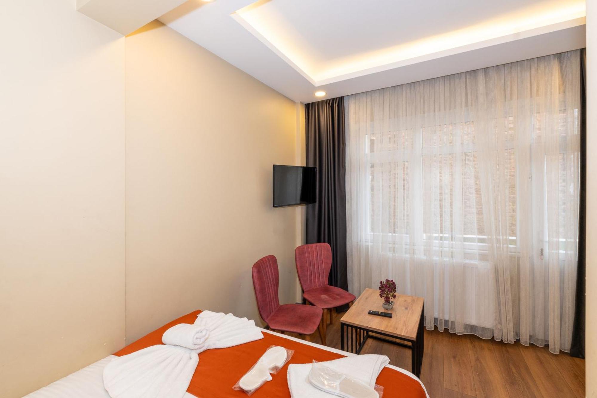 Deluxe Double Room Balcony