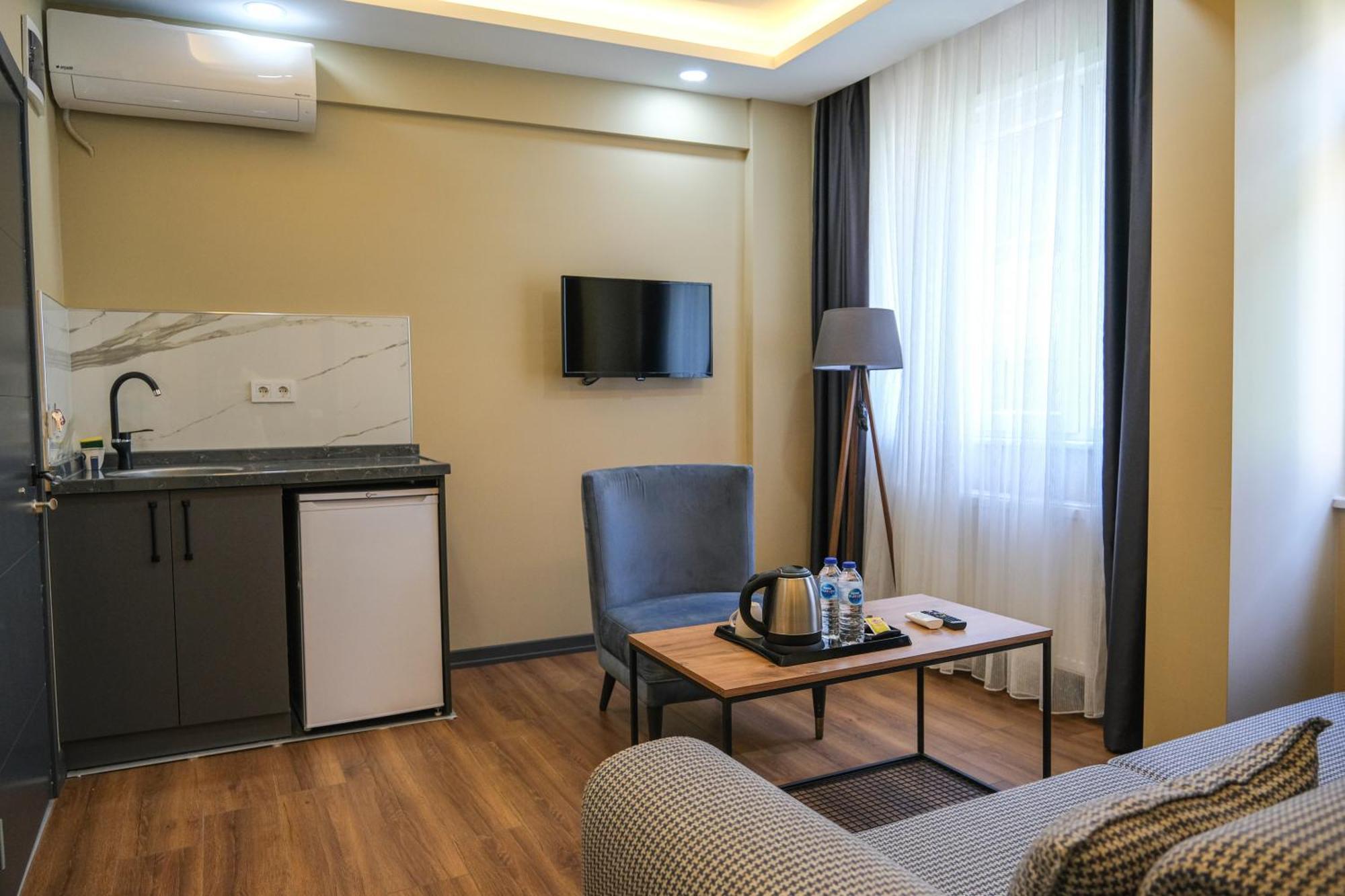 Superior Apartment