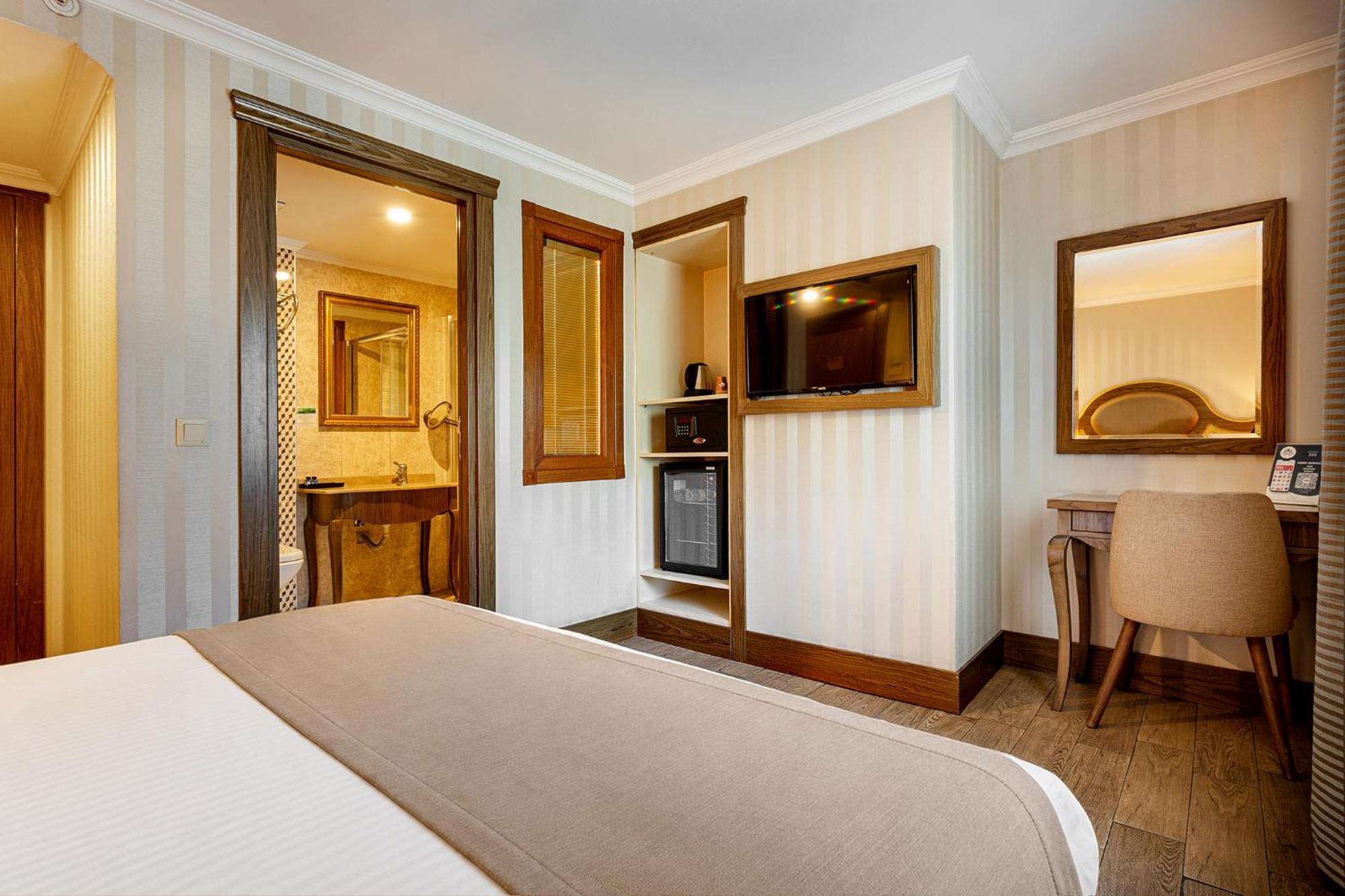 Standard Double or Twin Room