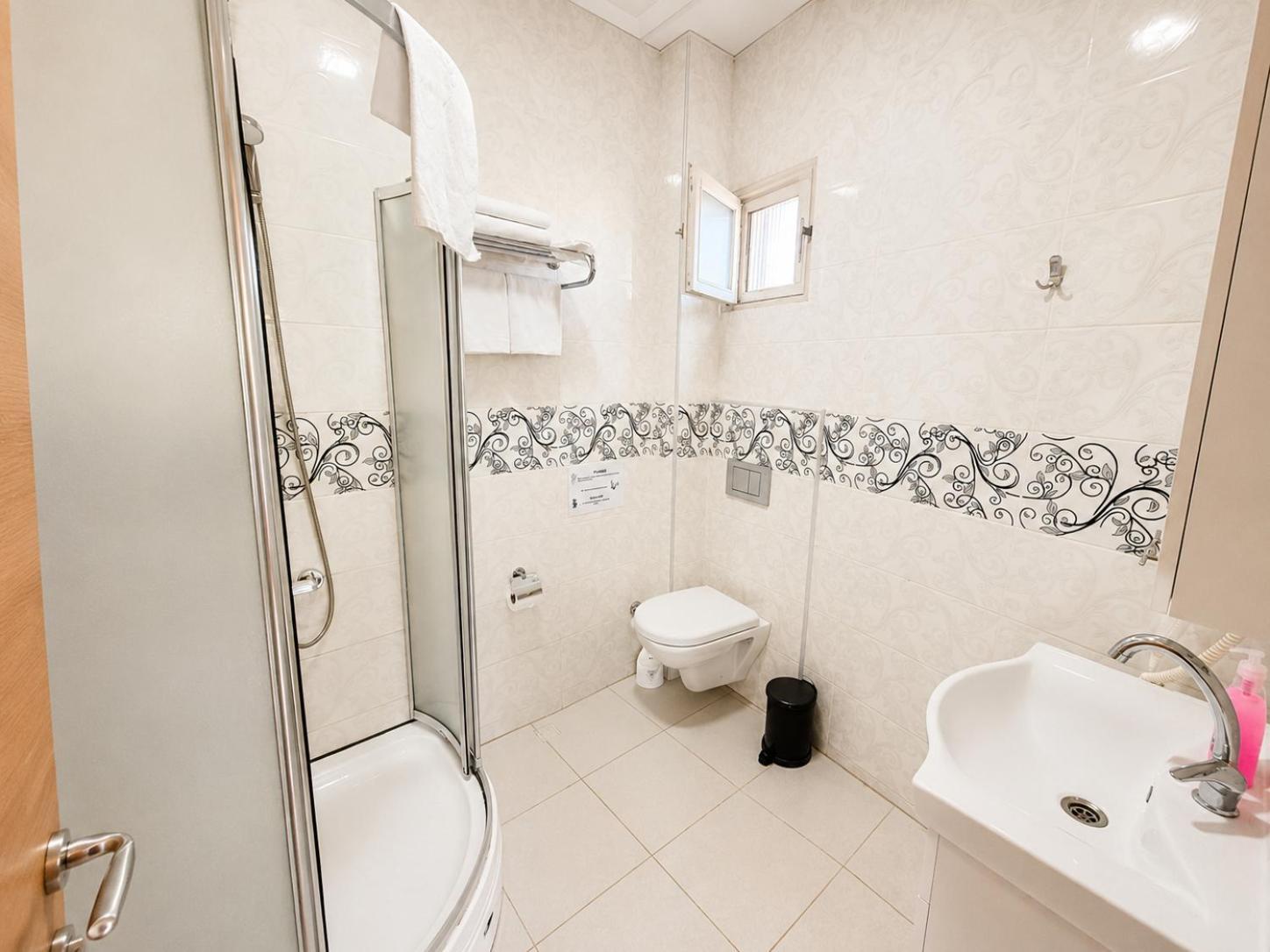 Large Double Room
