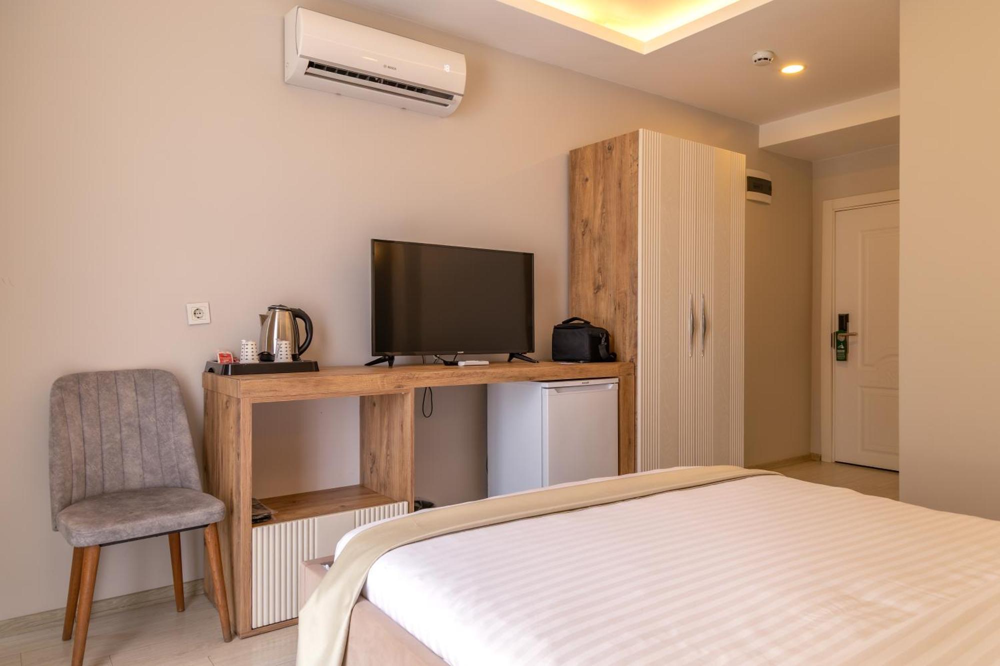 Economy Double Room