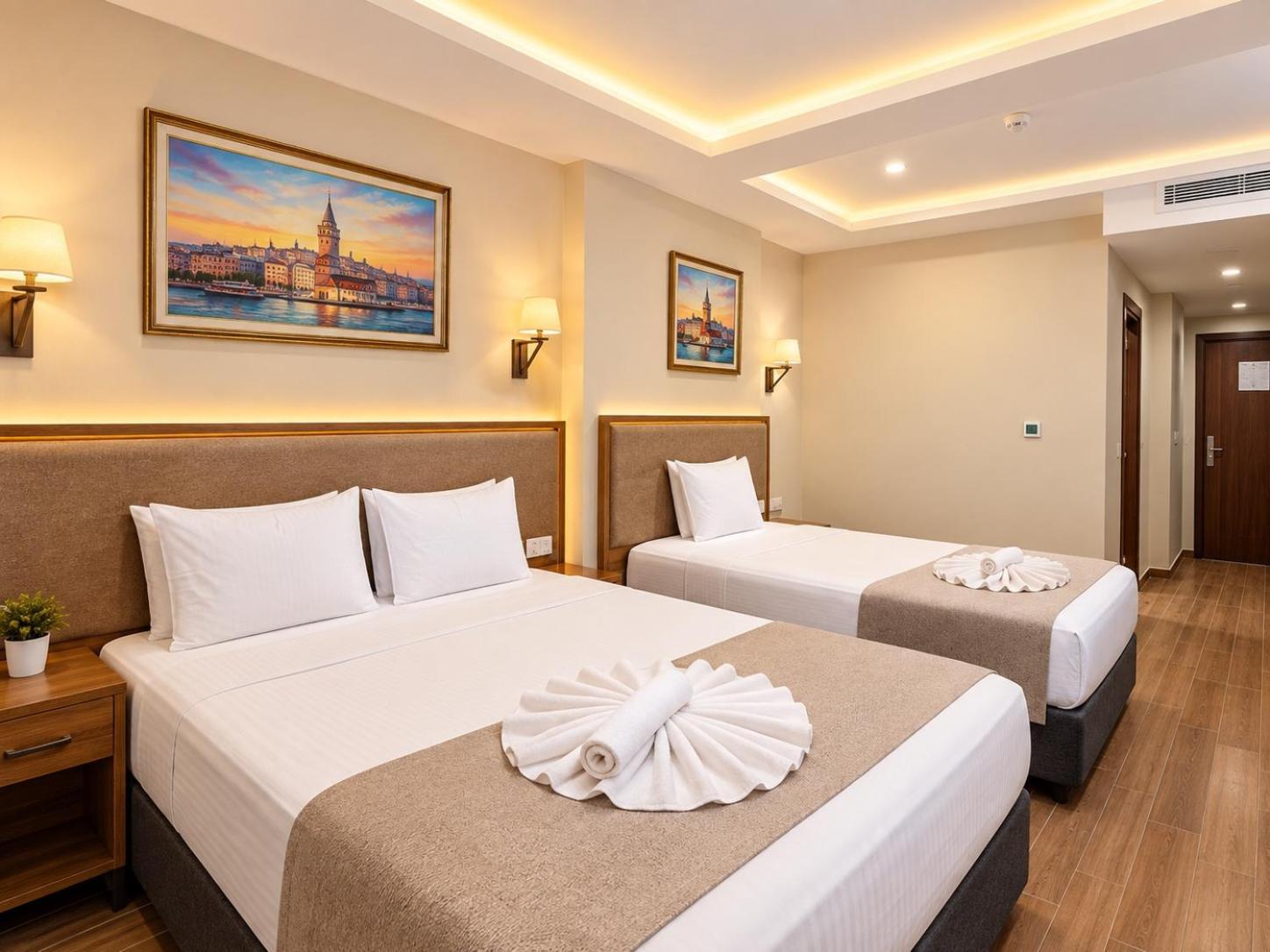 Triple Room
