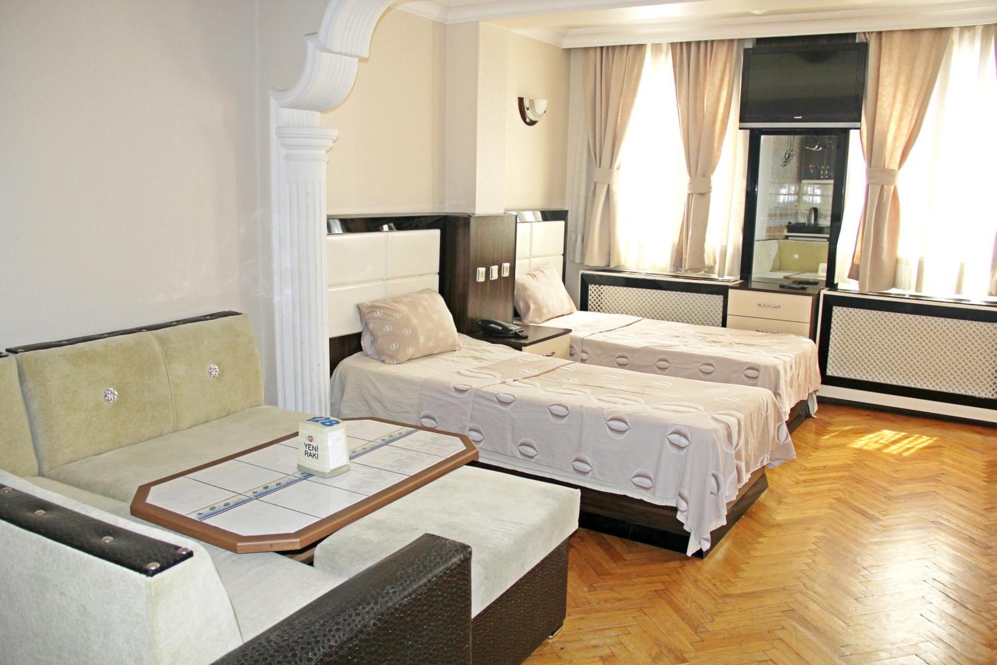 Double or Twin Room Shower