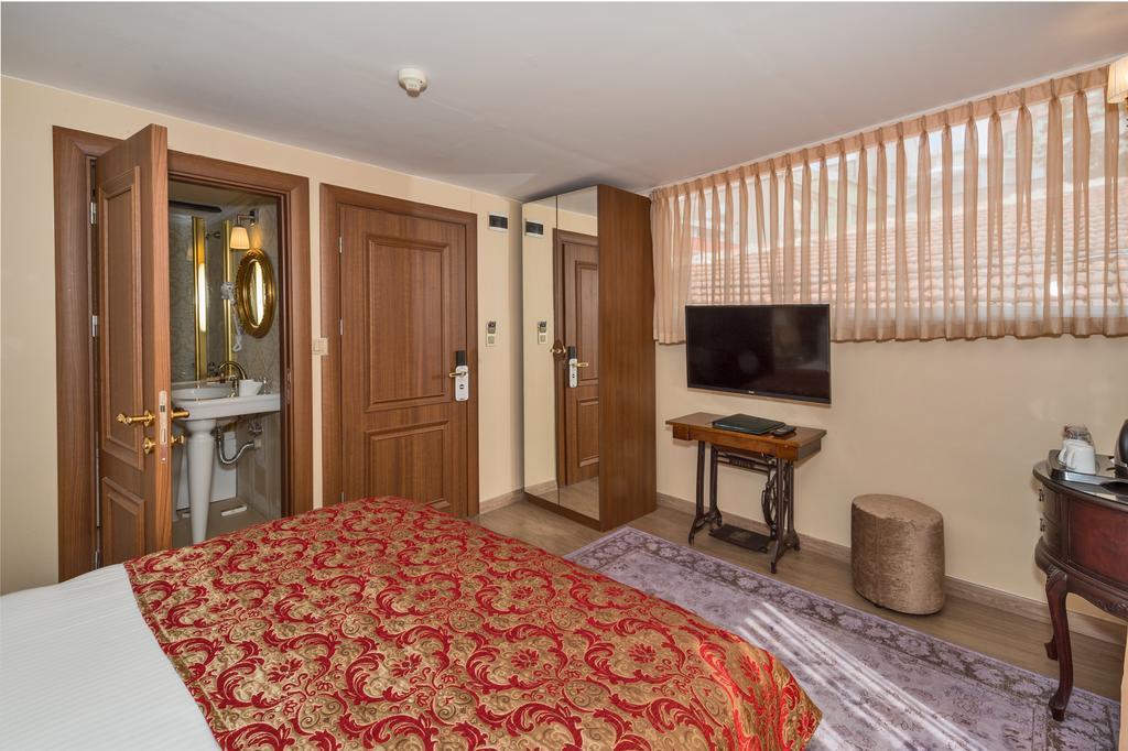 Deluxe Room Galata Tower View