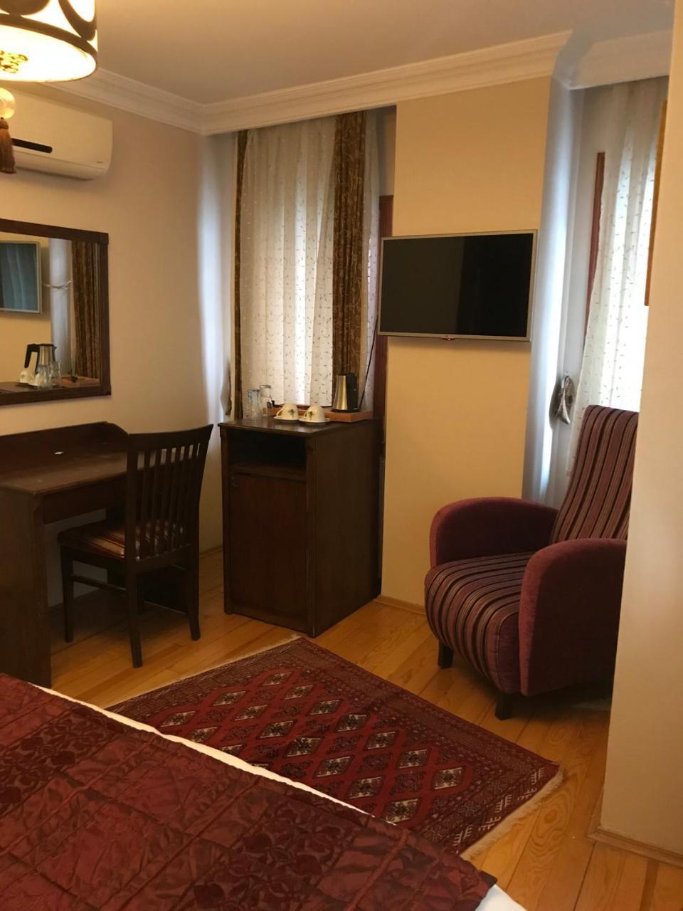 Deluxe Double or Twin Room Balcony