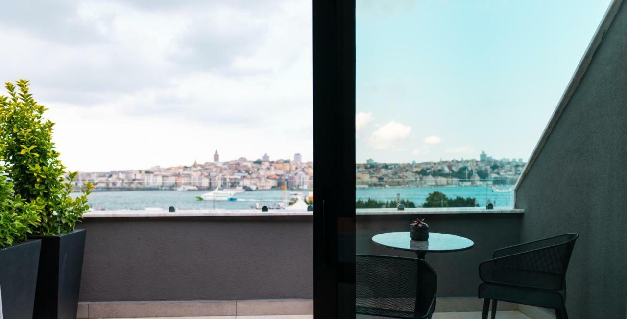 Deluxe Double or Twin Room Sea View