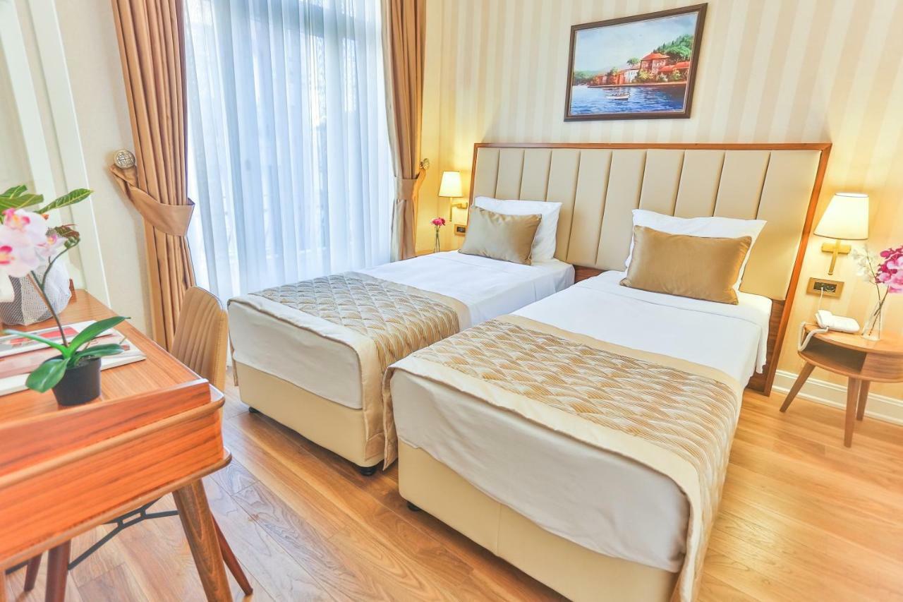Triple Room Balcony
