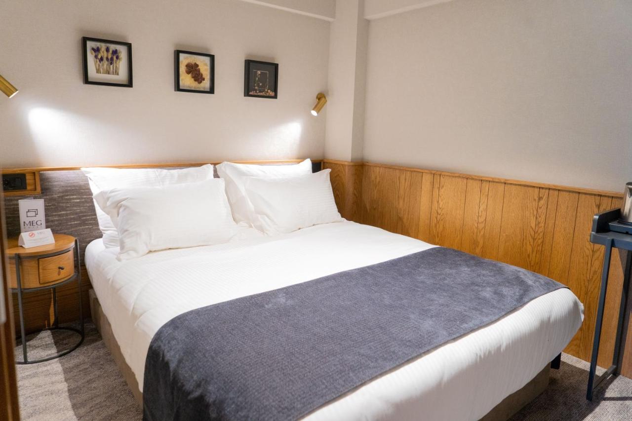Single Room No Window