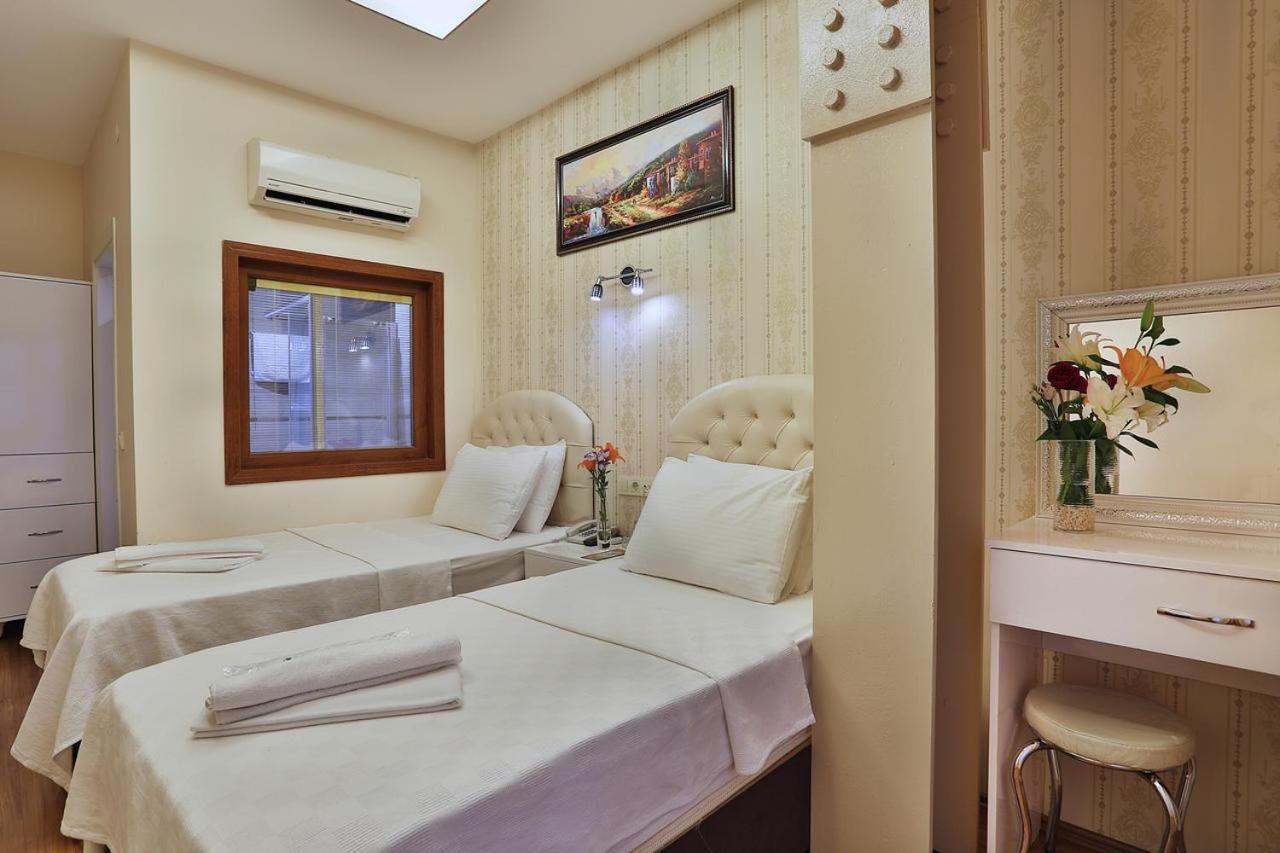 Economy Twin Room