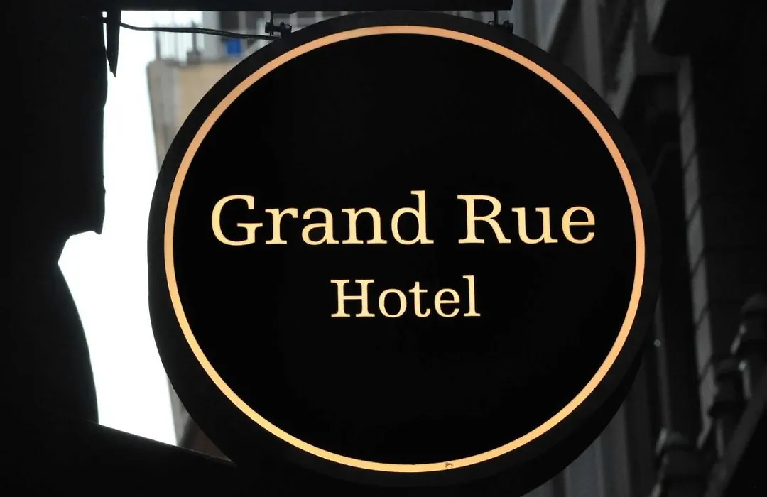 Isle Hotel-1