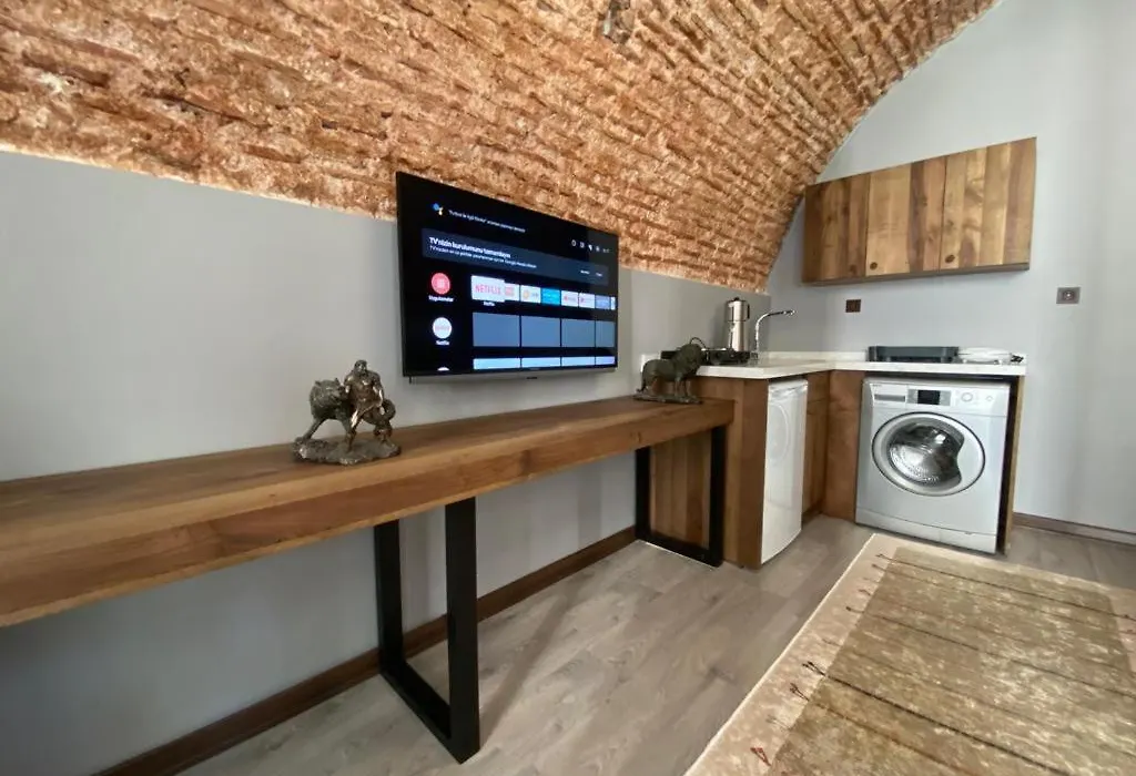 Alma Port Suites-1