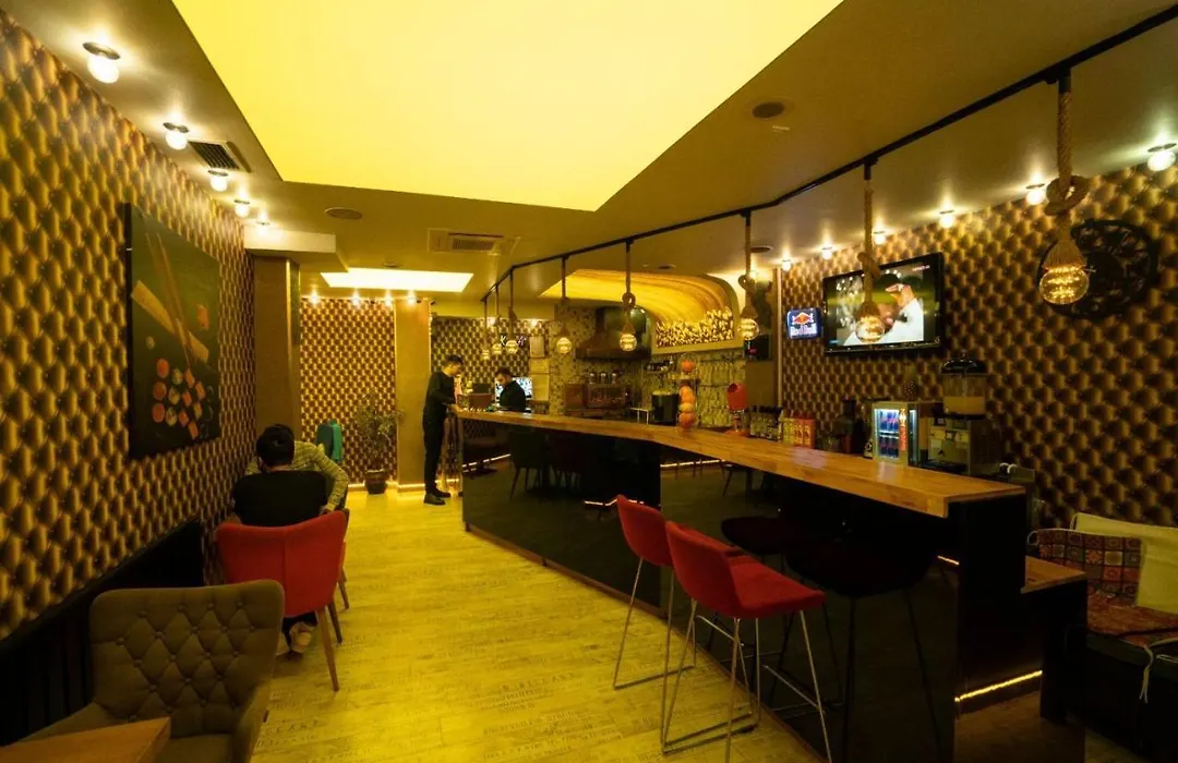 Db Hotel-1