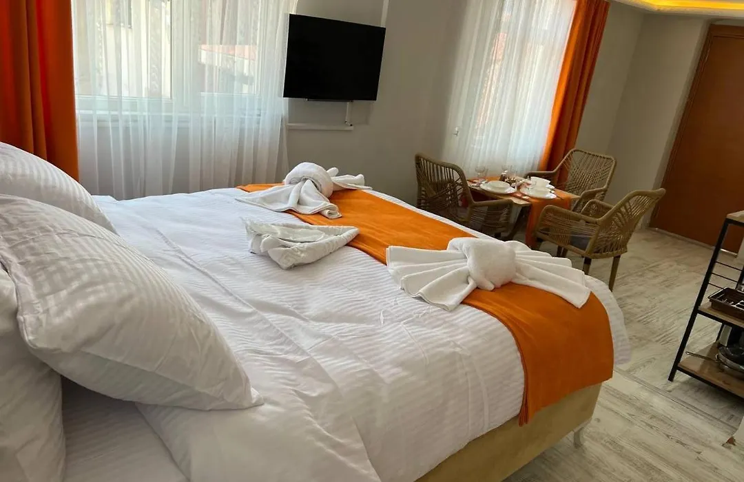 Aura Apart Hotel&Suites-1