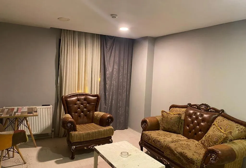 Crux Suite-1