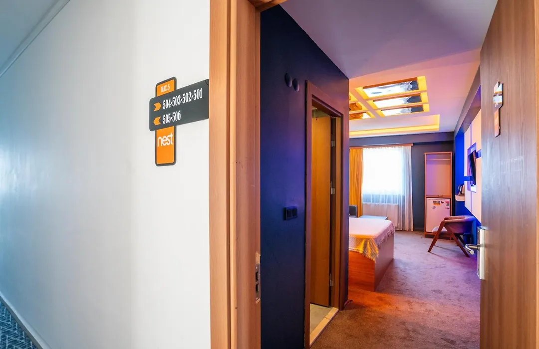 Royal Nest-1