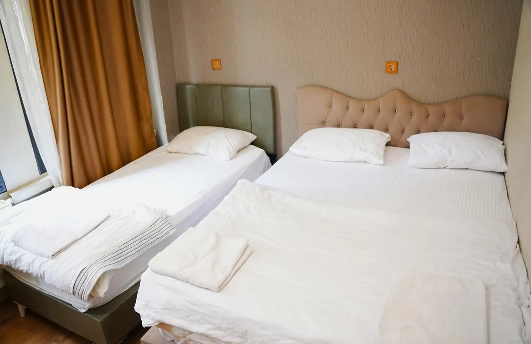 Family Hotel Taksim-1