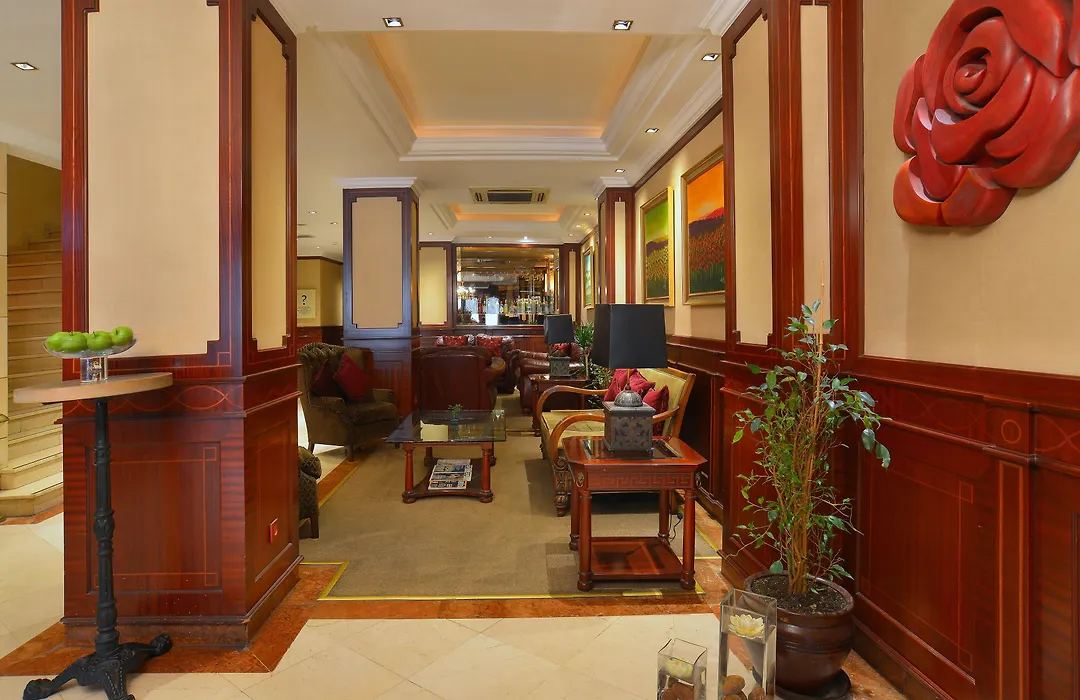 Hotel Au Pera-1