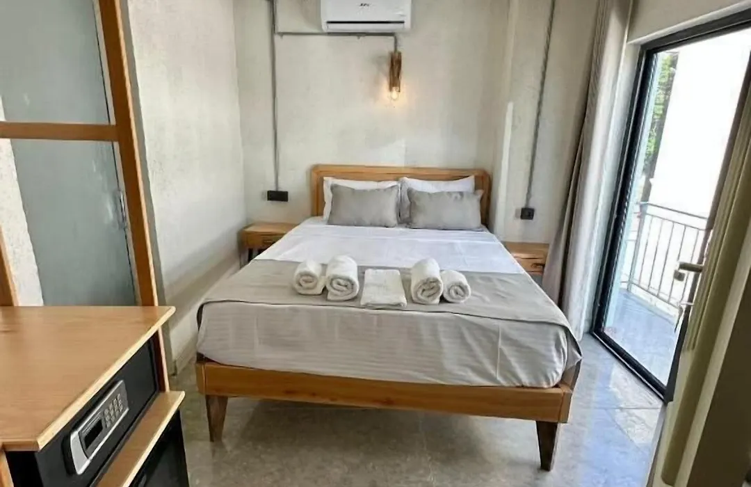 Elegance House Hotel-1