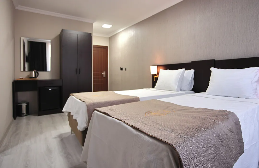 Mays Otel-1