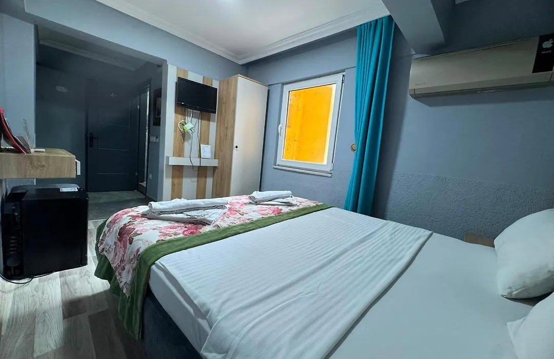 Divas Hotel-1