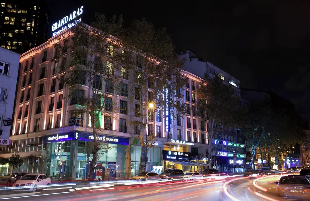 Grand Aras Hotel & Suites-1