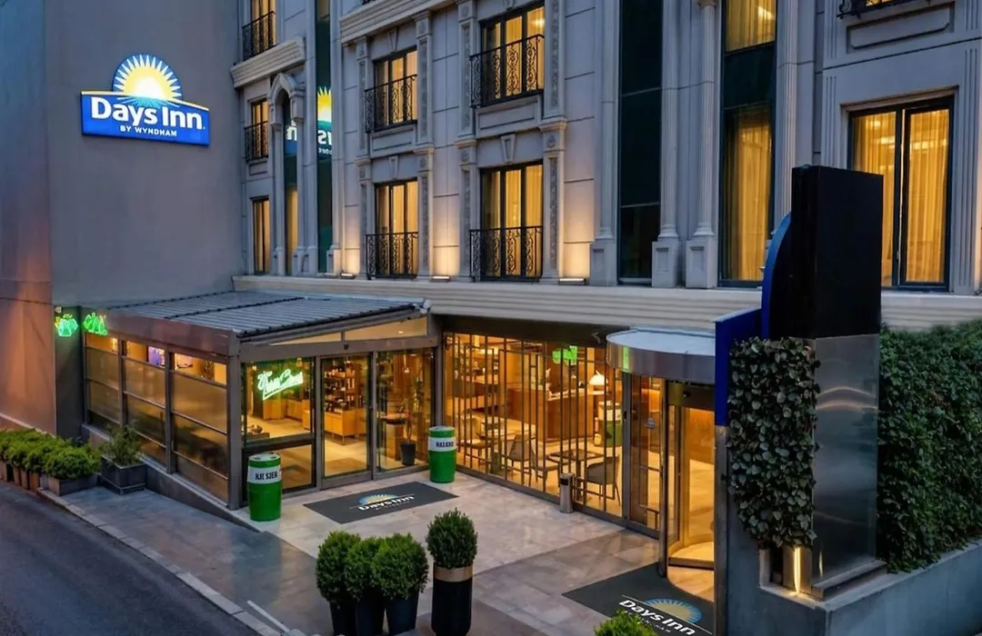 Days Inn By Wyndham Istanbul Bomonti-1