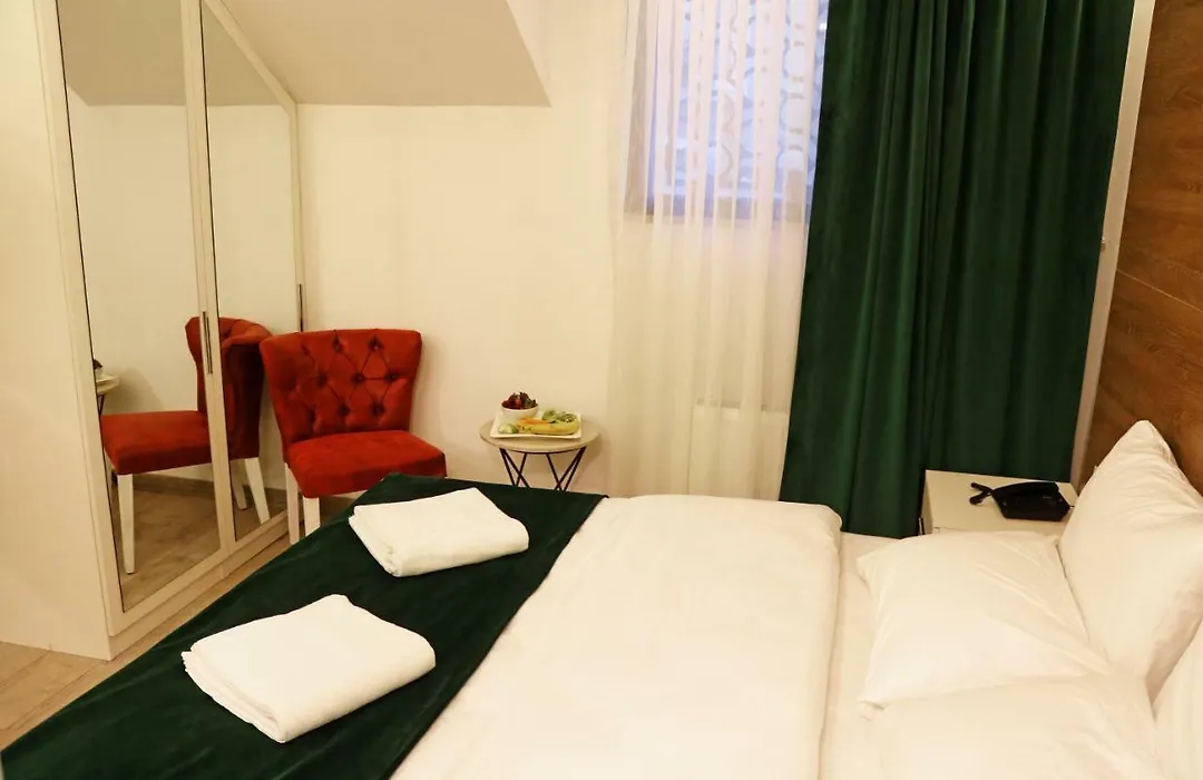 Musk Hotel-1