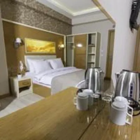 Mars Hotel-3