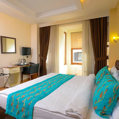 Retropera Hotel-2