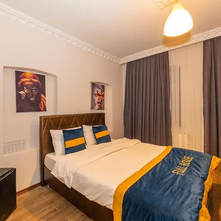 Grand Opera Hotel-3