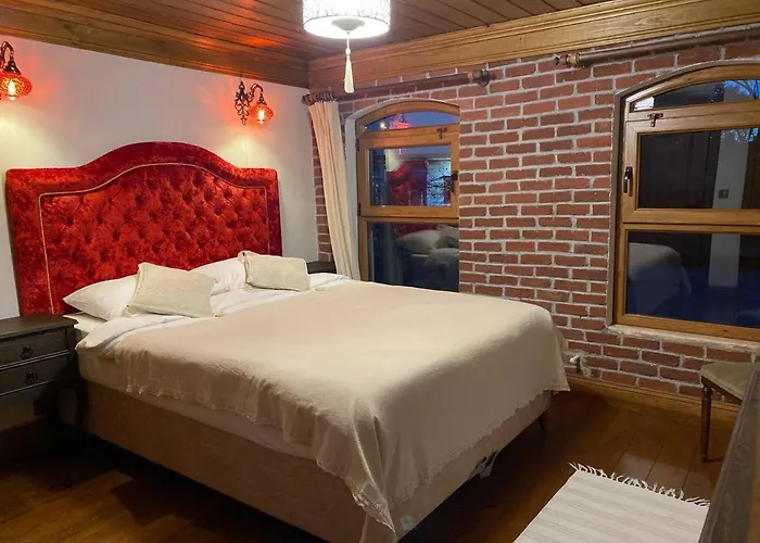 Sofia Konaklama Estambul