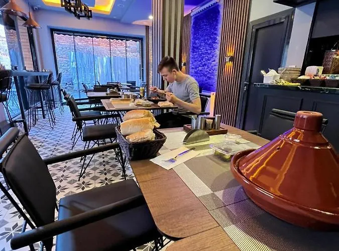 Hotel By Samarkand Travel Agency Κωνσταντινούπολη
