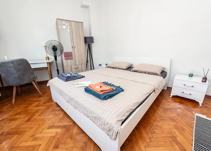 Kadikoey'Uen Merkezinde Oda İstanbul