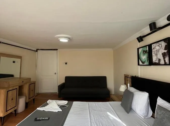 8. Taksimde Suit Deluxe Otel Κωνσταντινούπολη
