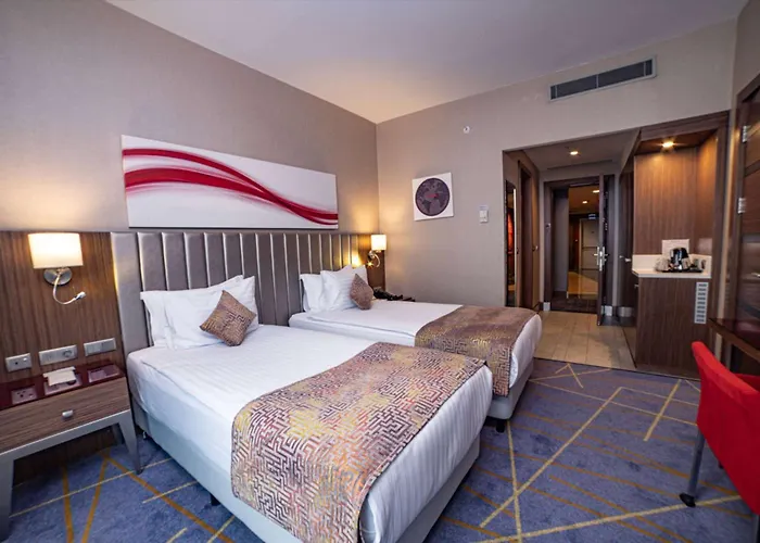 Hotel Ramada By Wyndham Istanbul Alibeykoy