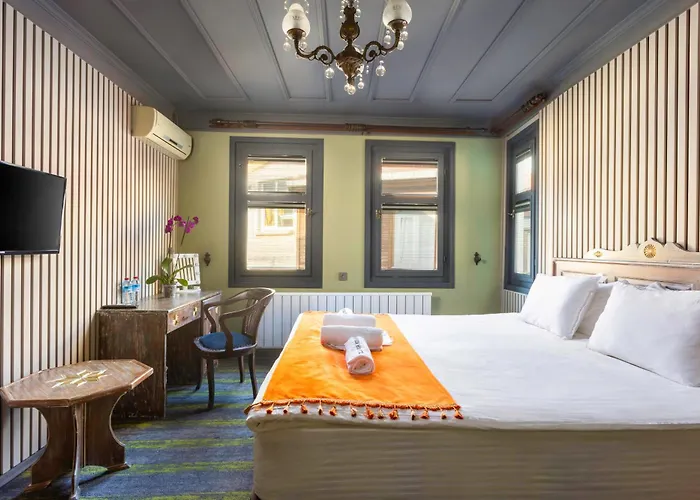 Wonder Wood Hotel Istanboel