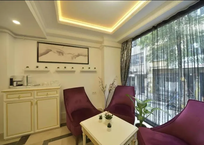 Lika Hotel - Comfortable Double Room In Istanbul