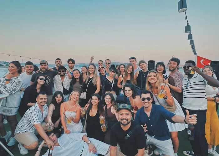 Cheers Midtown Hostel Estambul