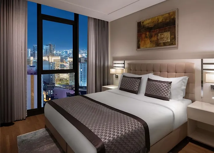 Moevenpick Living Istanbul West Ξενοδοχείο
