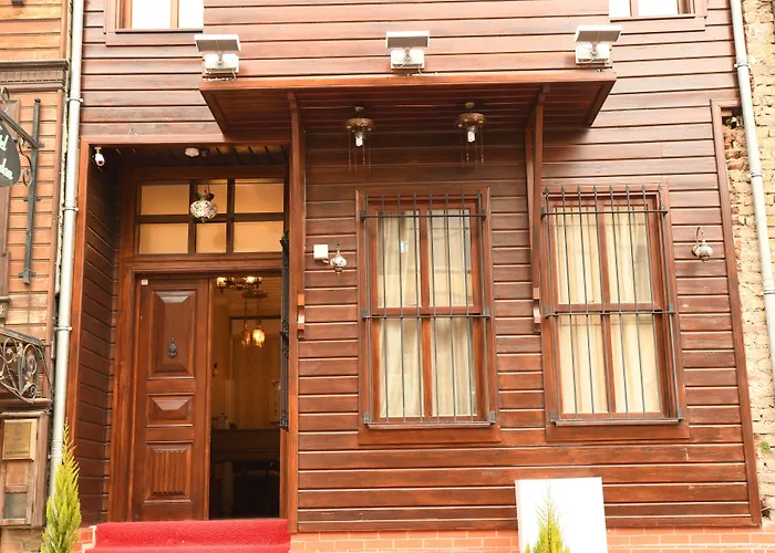 Nuray Hotel Стамбул