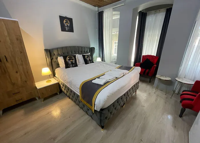 Taksim Red Suite Istanbul