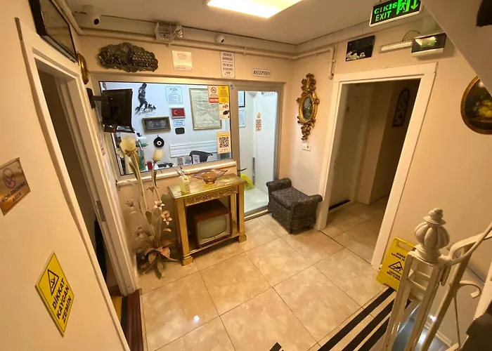 Meydan Pansiyon Uskudar Estambul