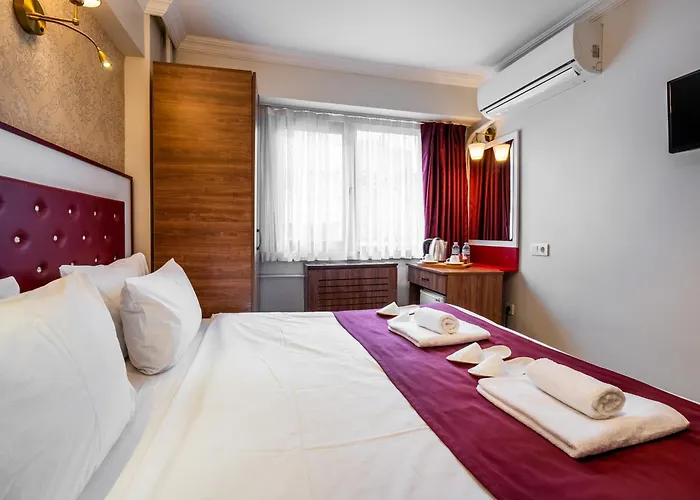 Cihangir Palace Hotel Estambul