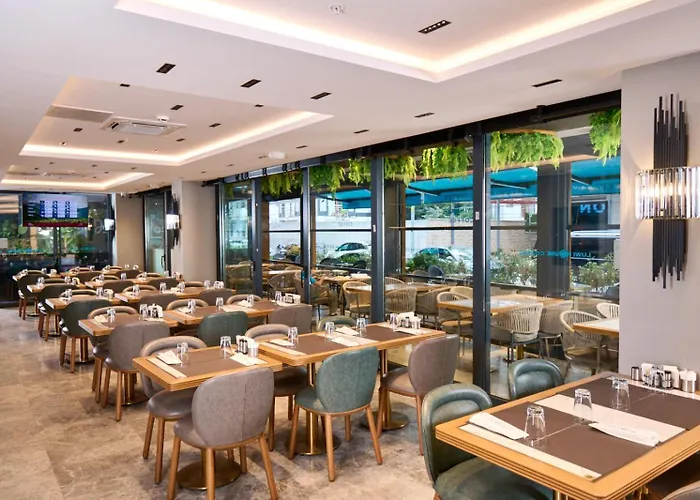 Livinton Istanbul Atasehir Hotel